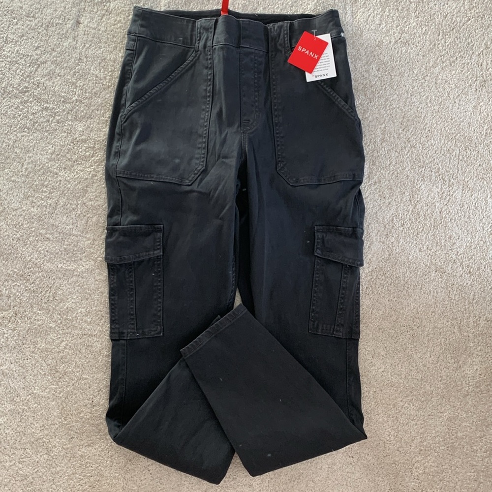 SPANX Stretch Twill Ankle Cargo Pants